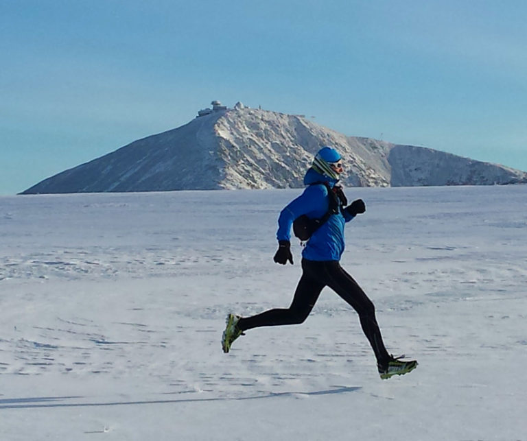 Kruszenie karkonoskiego lodu butami biegowymi